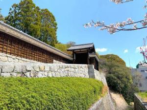 松山城 二之丸庭園 多聞櫓外側