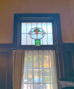 萬翠荘 ステンドグラス