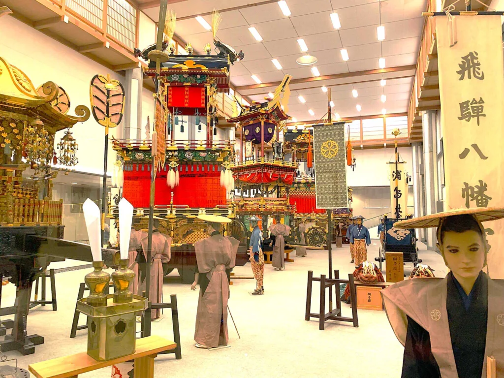 高山祭屋台会館　内部