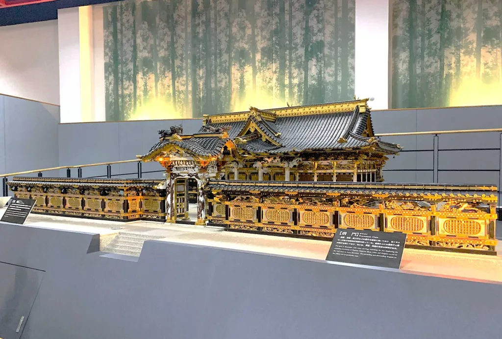 櫻山八幡宮 桜山日光館　内部　(日光東照宮　唐門)