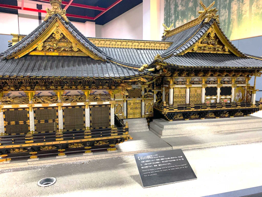 櫻山八幡宮 桜山日光館　内部　(日光東照宮　御本社)