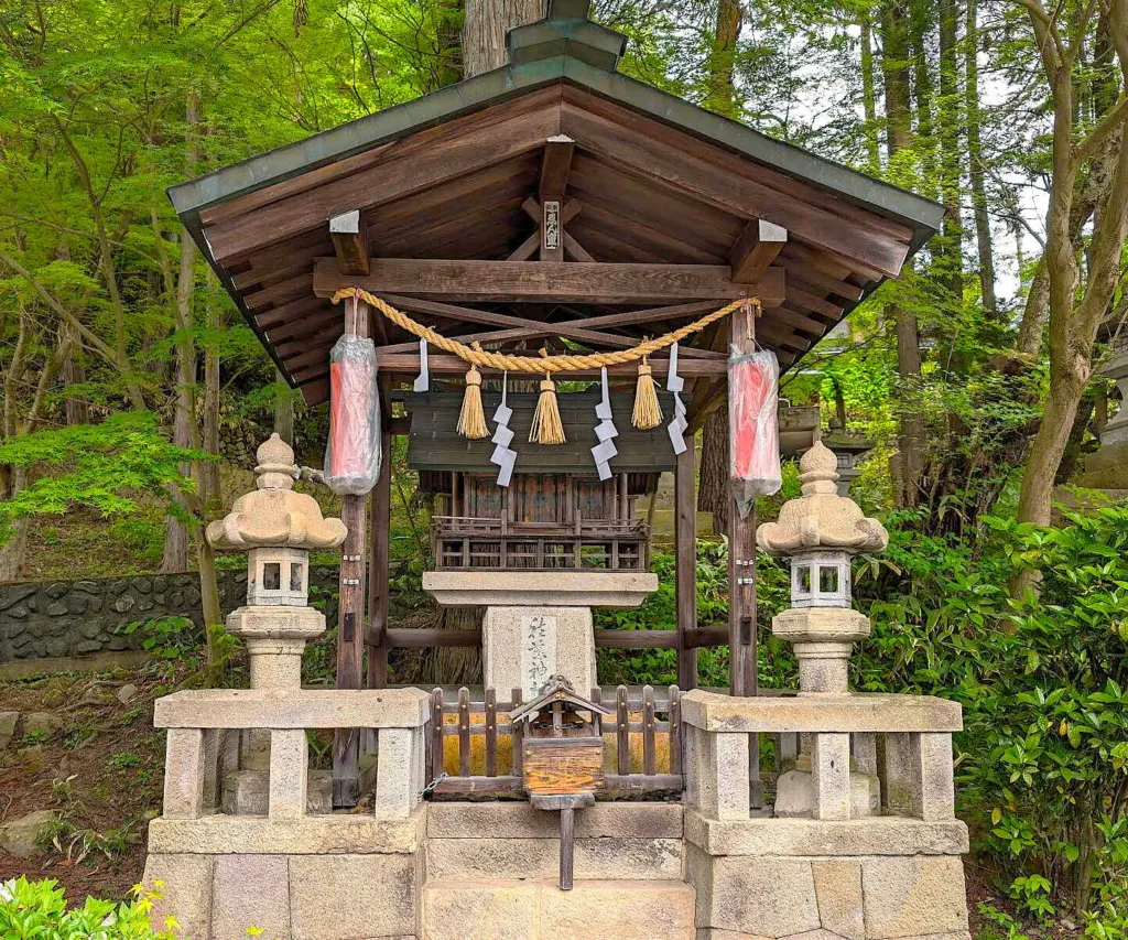 飛騨山王宮 日枝神社　境外社？：秋葉神社