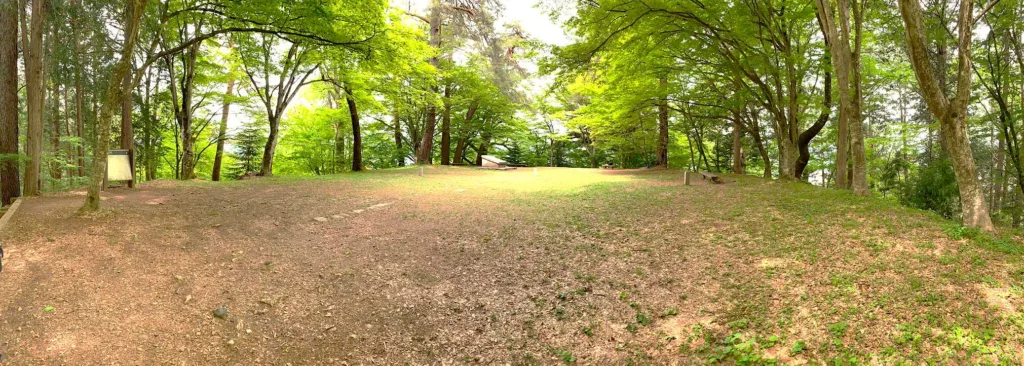 本丸上段 北東から南西から方面