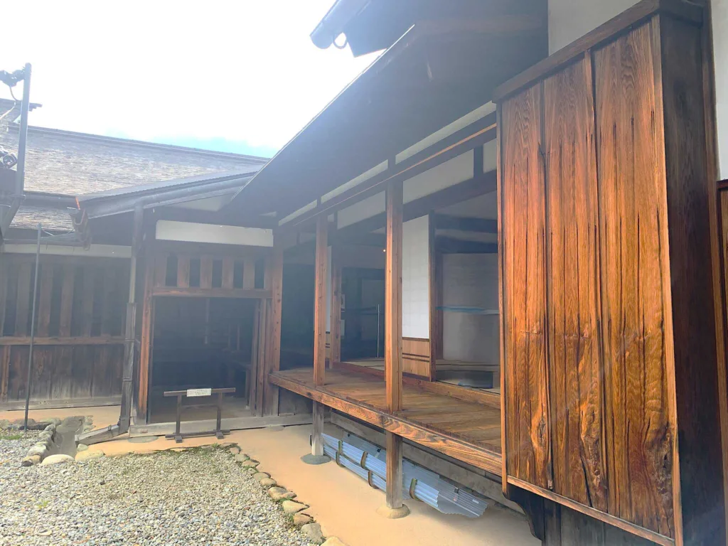 高山陣屋　町組頭/年寄詰所外側