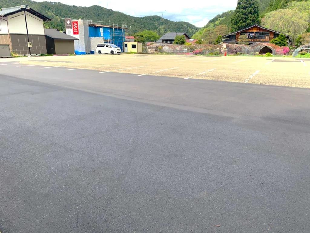 水無神社 駐車場