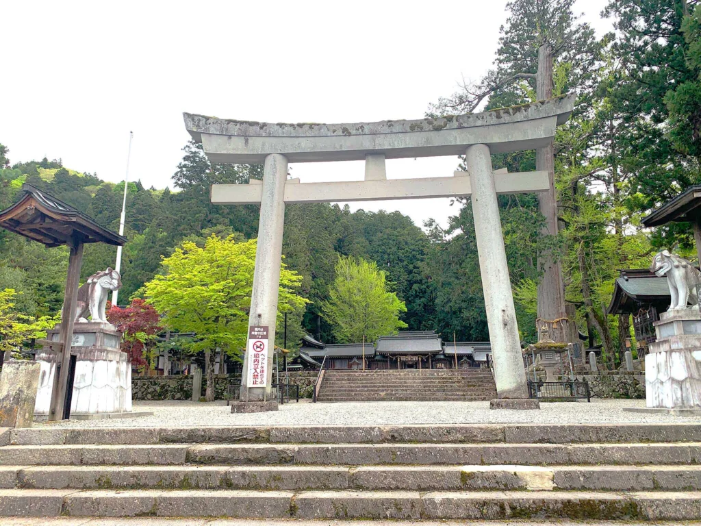 水無神社　鳥居