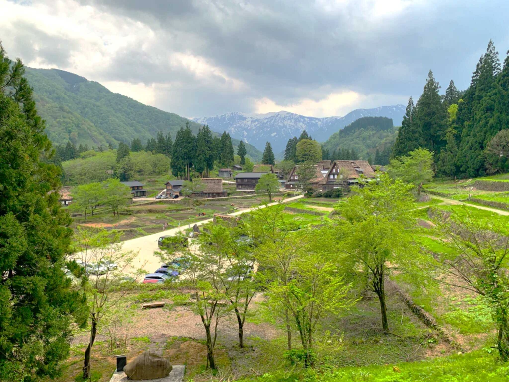 五箇山・相倉集落 全景スポットへの道々の景色