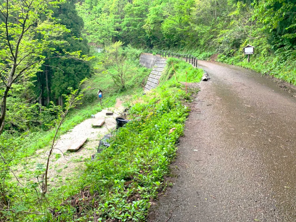 五箇山・相倉集落 全景スポット(3分じゃ厳しいかも…)