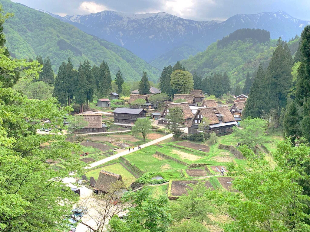 五箇山　相倉集落　展望所からの景色