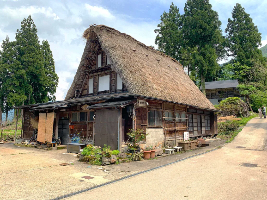 五箇山 相倉集落・民宿三五郎