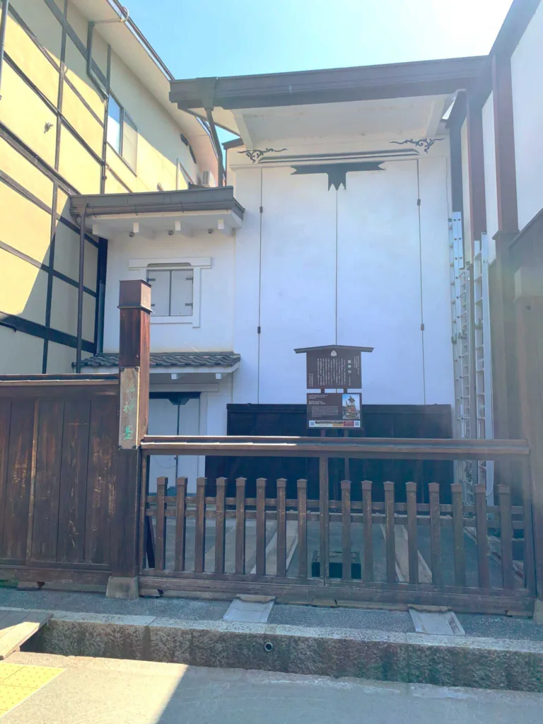 高山　山王祭屋臺「龍神台」