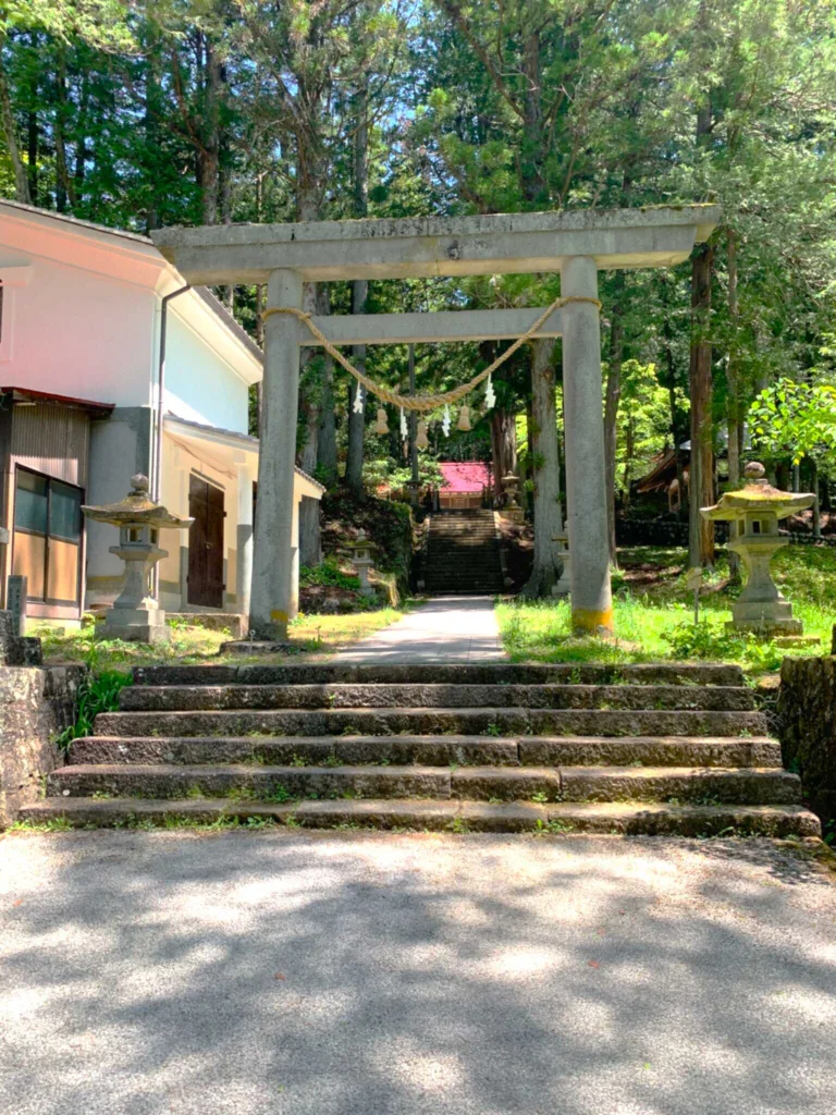 高山　東山神明神社