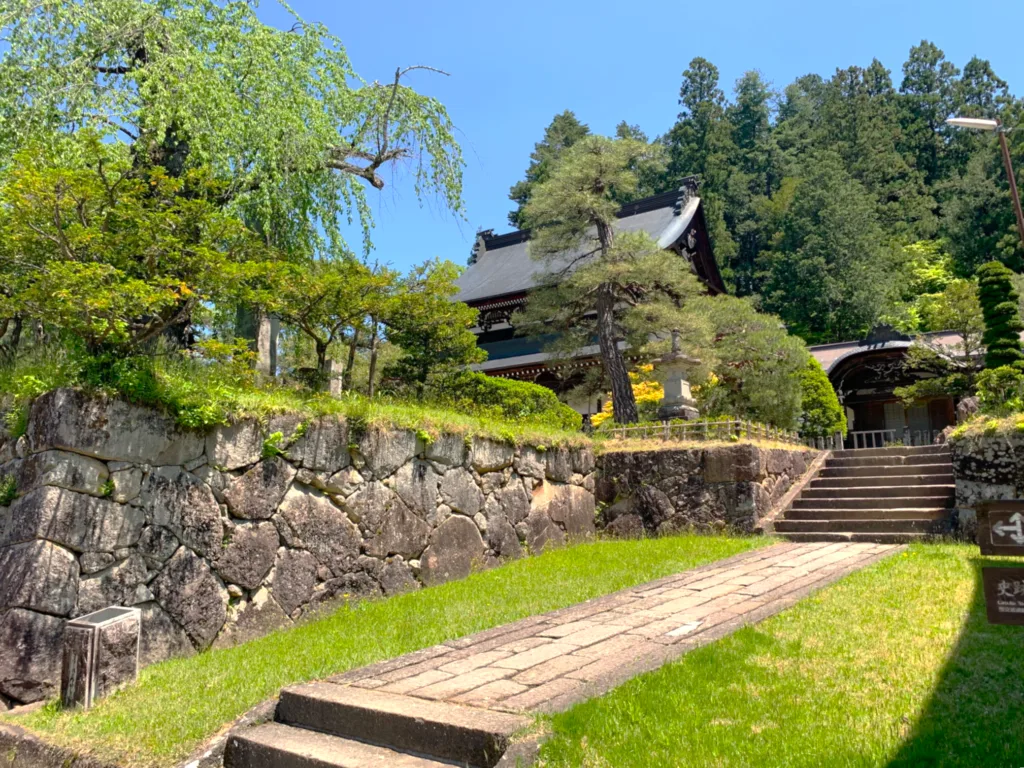 高山　宗猷寺