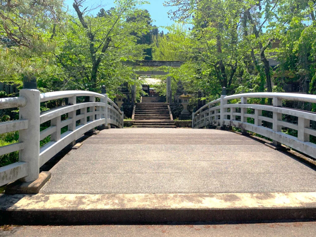 高山　飛騨護国神社