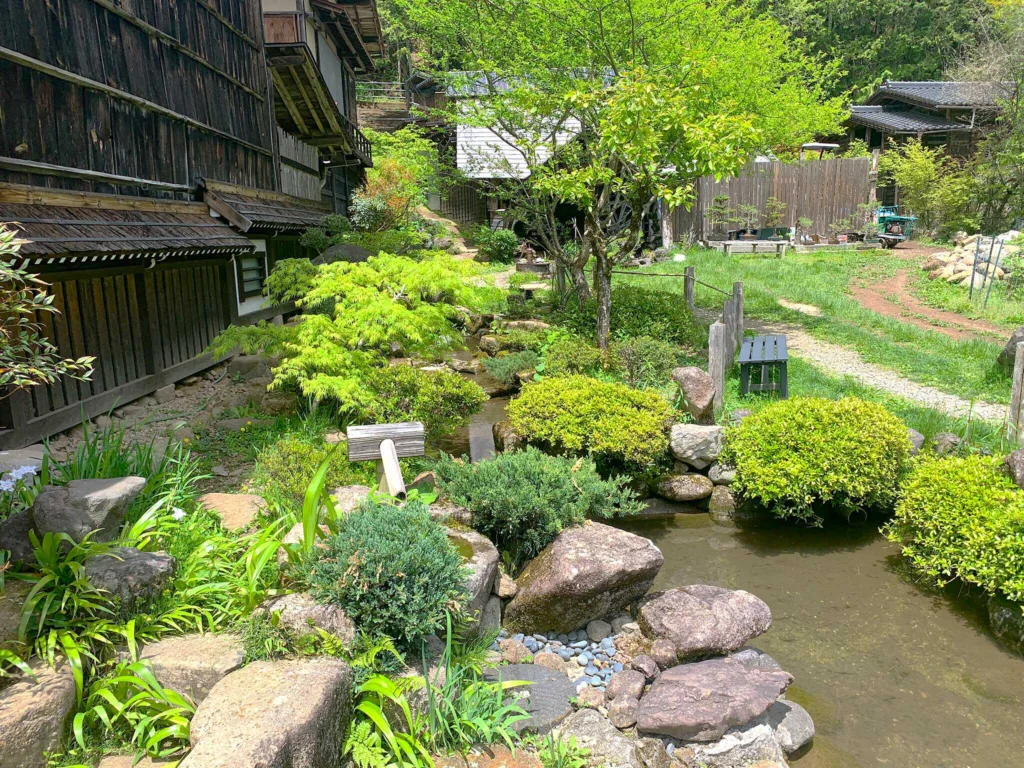 高山　田上家住宅(森の水族館へ)