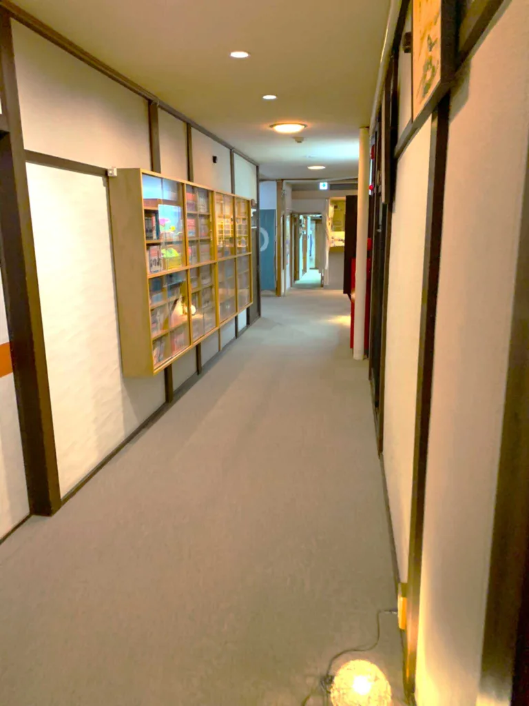 高山　二人静 白雲(内部)