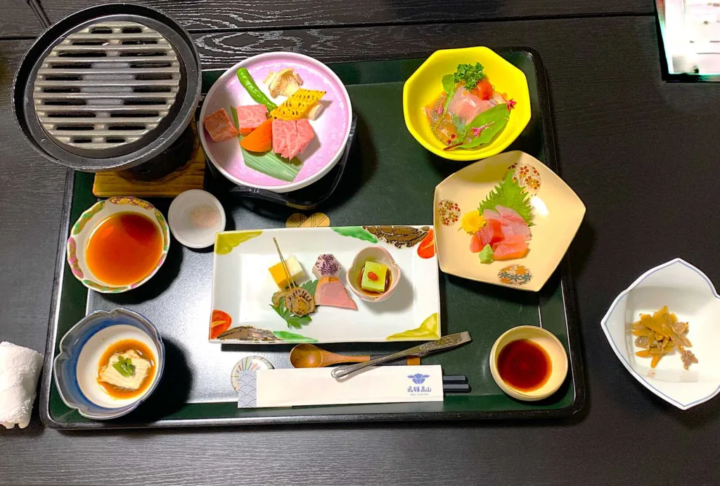 高山 二人静白雲(夕食初日)