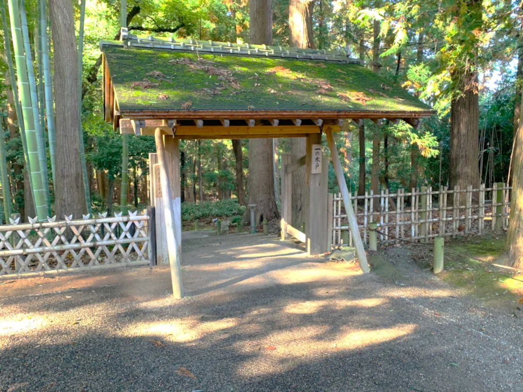 偕楽園 一の木戸