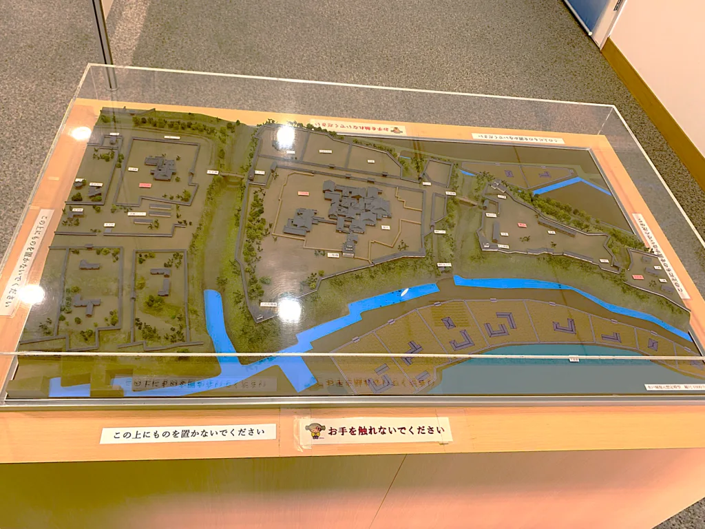 水戸城 二の丸展示館内部