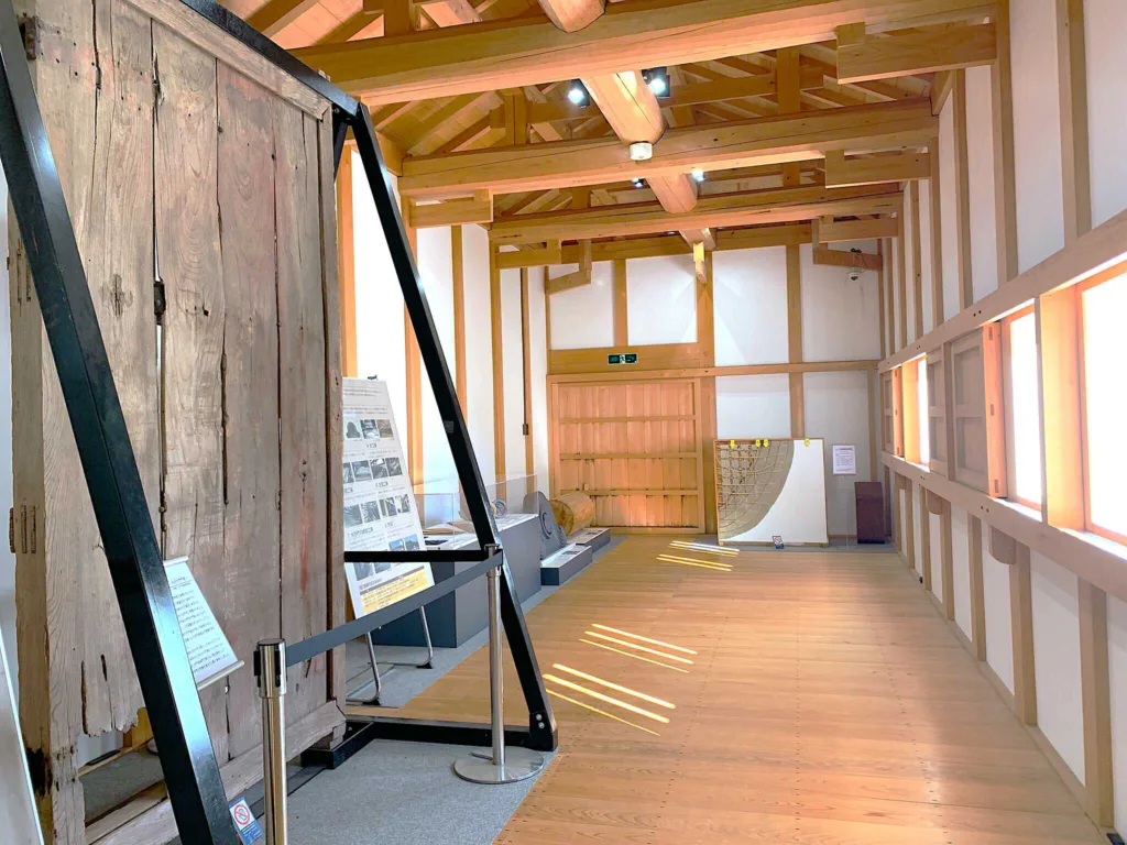 水戸城 二の丸角櫓内の展示