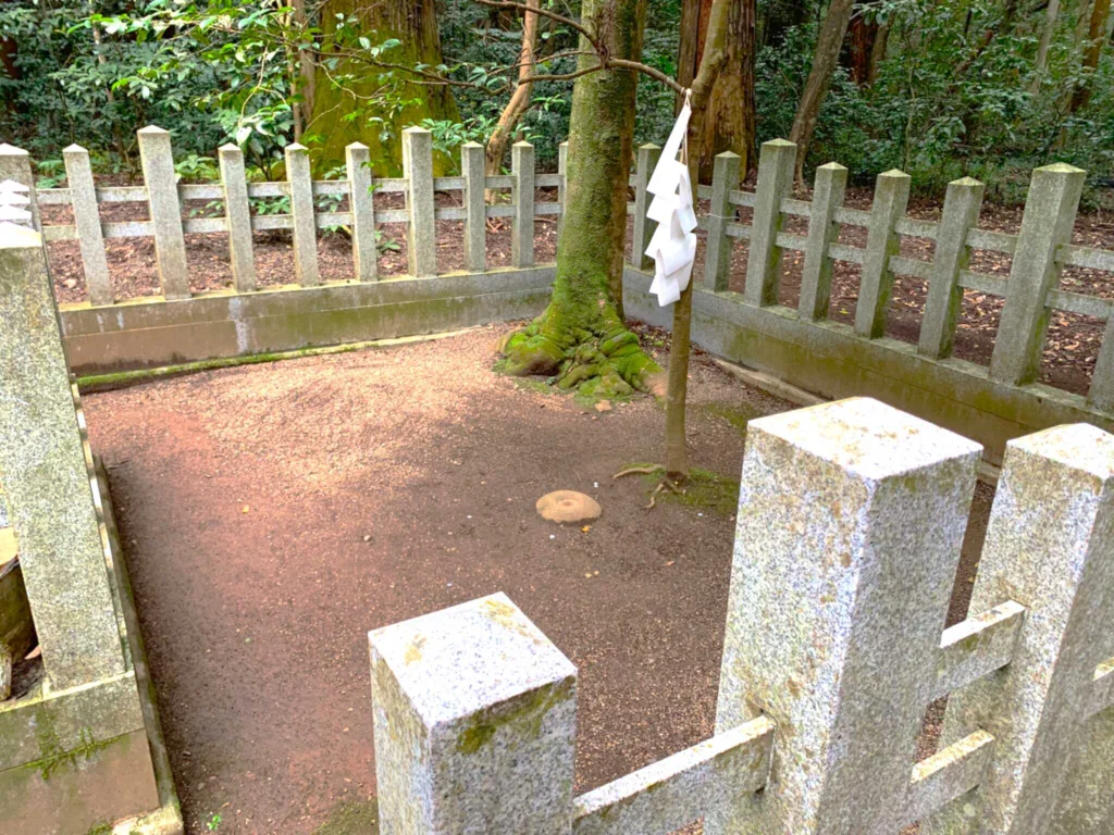 鹿島神宮 要石