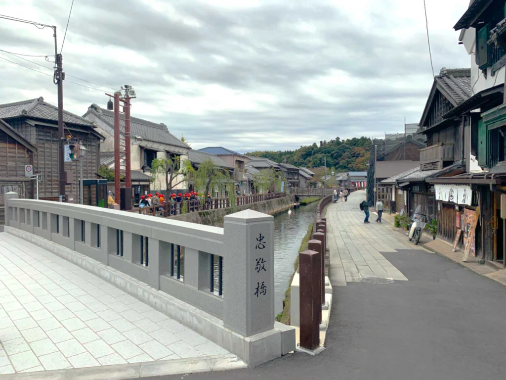 佐原の街並み 小野川左岸より・忠敬橋