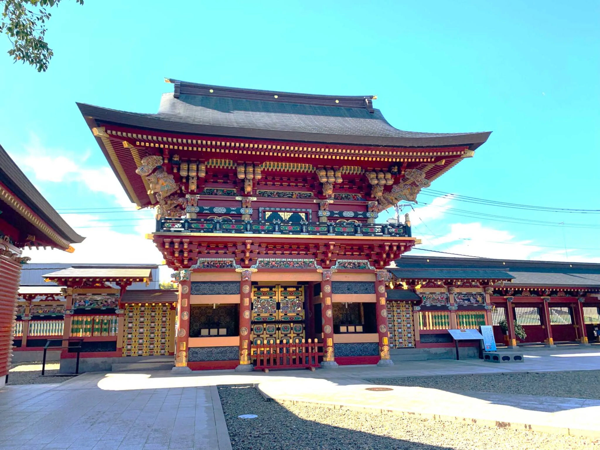 大杉神社 麒麟門(楼門)