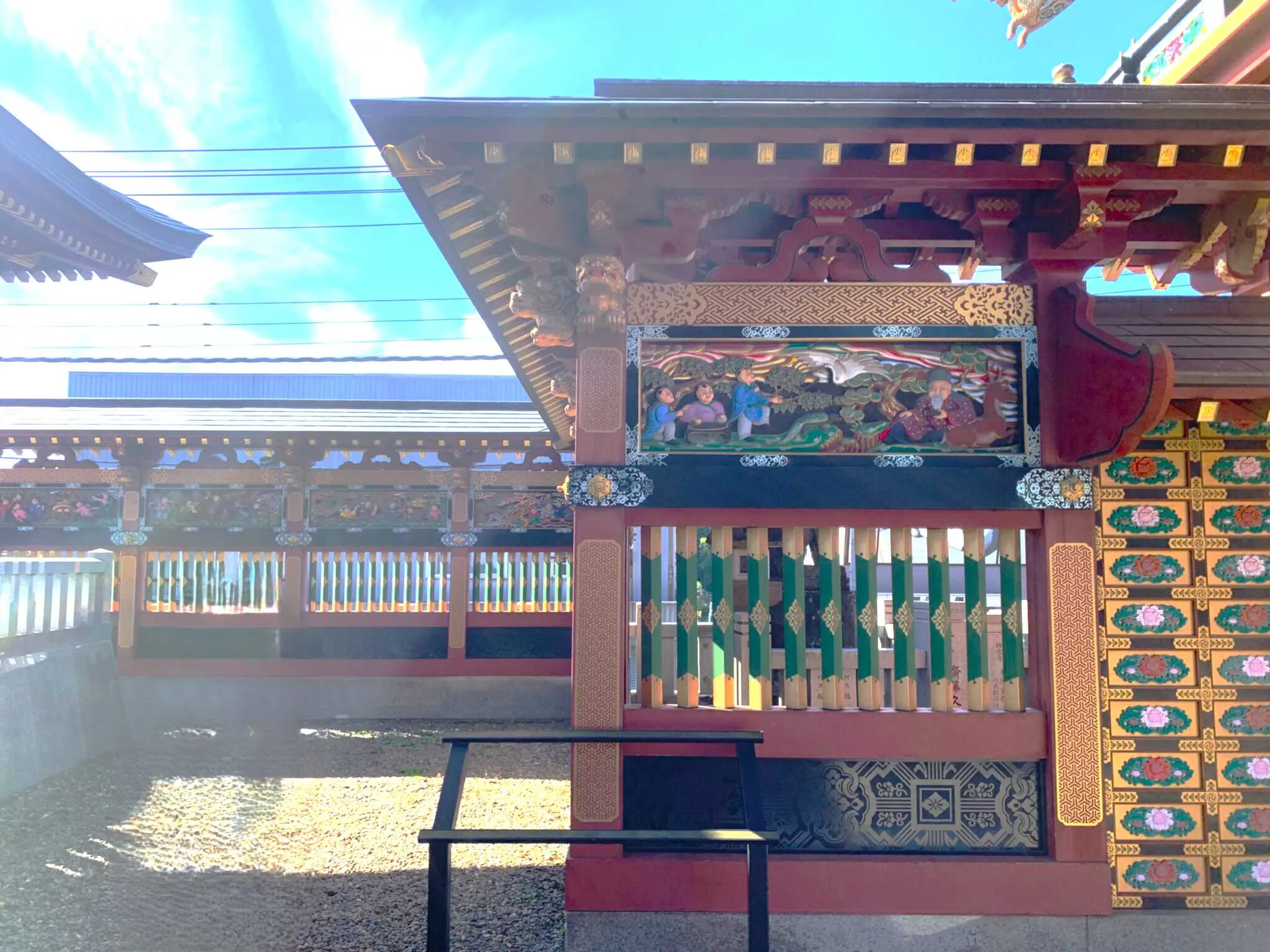 大杉神社 麒麟門(楼門)