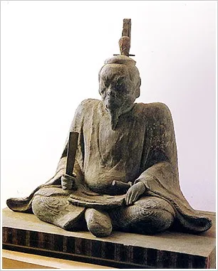 寄木造 平将門木像 国王神社のHPより　