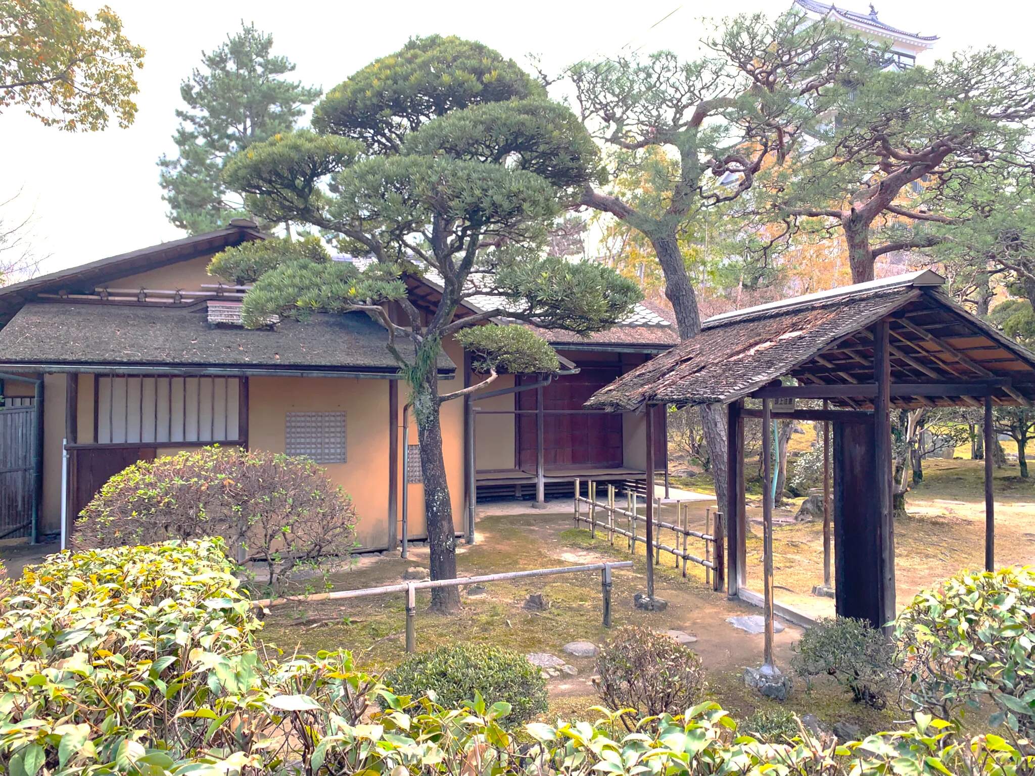 福山城 福寿会館内部の庭園