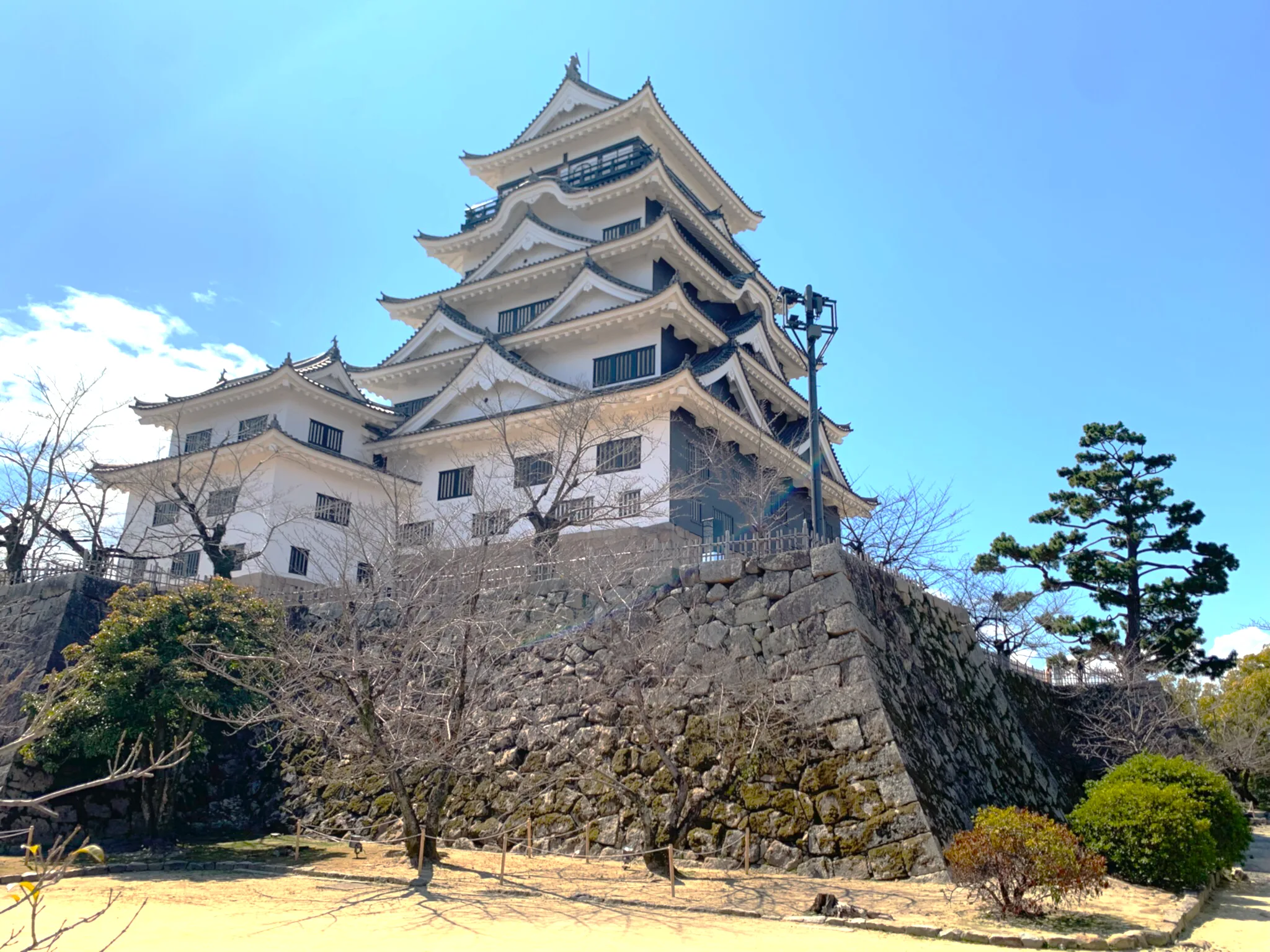福山城 外三番櫓(鬼門櫓)跡付近からの天守(北東側)